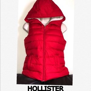 COPY - HOLLISTER  BODY WARMER WITH HOODIE